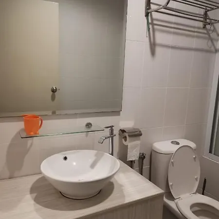 Peaceful 1-Bedroom Unit At Marina Island By Jomy Homestay Lumut Exterior photo