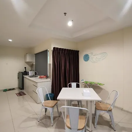 Peaceful 1-Bedroom Unit At Marina Island By Jomy Homestay Lumut Exterior photo
