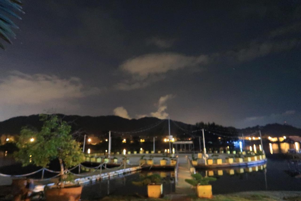 Peaceful 1-bedroom Unit At Marina Island By Jomy * Lumut